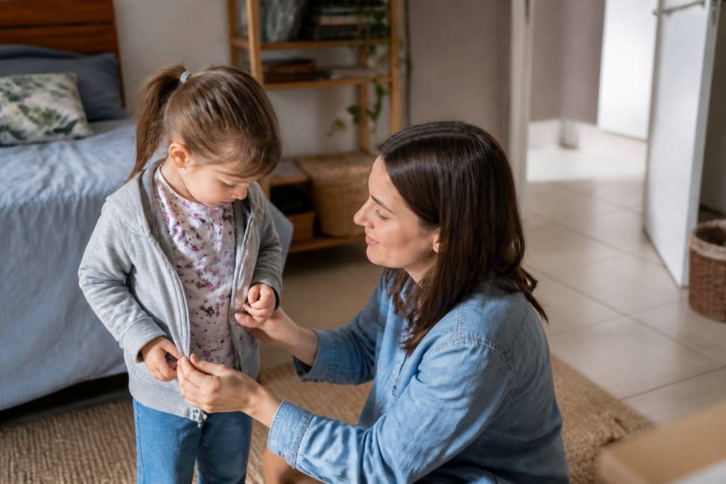Comment aider son enfant à développer son autonomie au quotidien sans le brusquer ?